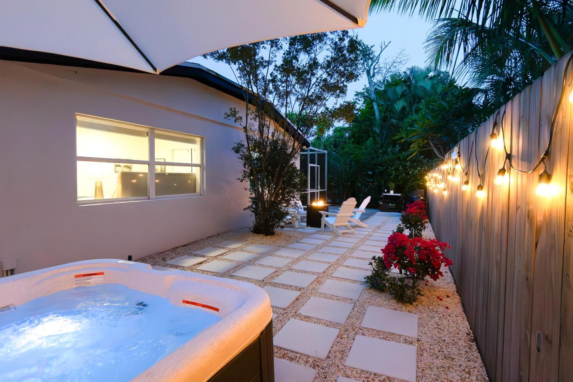 West Palm Beach Elegant 5Br With Hot Tub And Fire Pit Near Beach Ngoại thất bức ảnh